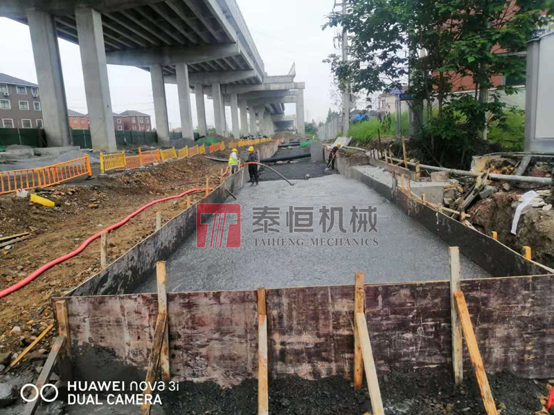 杭州余杭區(qū)疏港公路路基回填